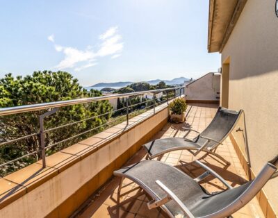 SANT GENÍS 19.1 – Ático con terraza y vistas