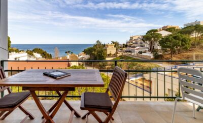 LES TONYINES 67 – Apartament amb vistes i terrassa