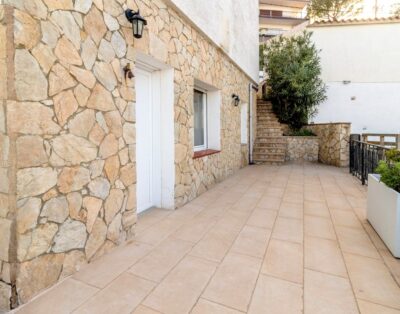 CAU DEL LLOP 71 – Bonito apartamento con terraza