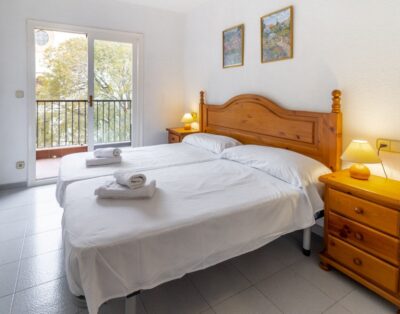 SELVA DE MAR 150 – Apartment in a charming village