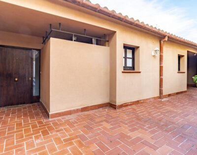 SELVA DE MAR 150 – Apartment in a charming village