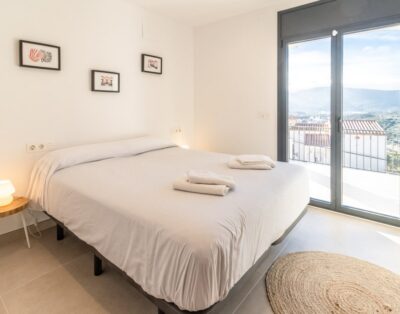 GRIFEU 13 – House with terrace and panoramic views of the coast