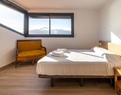 GRIFEU 13 – House with terrace and panoramic views of the coast