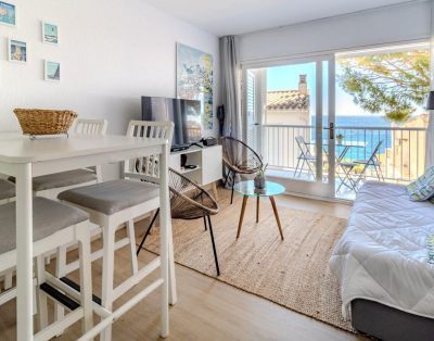 FENER DE BAIX 78 – Beautiful studio-apartment with terrace