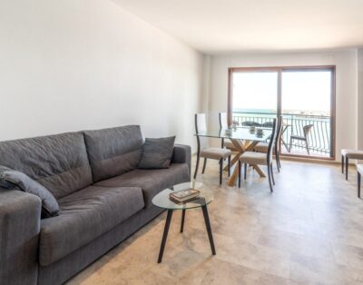 PORT DE LLANÇÀ 29.1 – Apartment right on the seafront