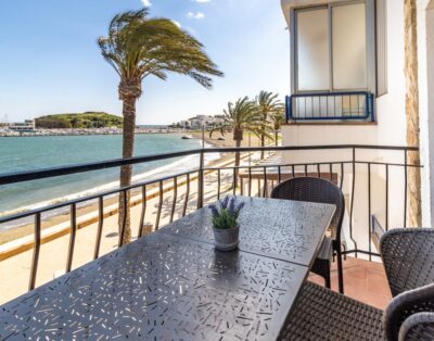 PORT DE LLANÇÀ 29.1 – Apartment right on the seafront