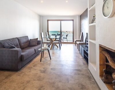 PORT DE LLANÇÀ 29.1 – Apartment right on the seafront