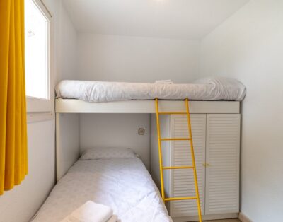 FENER DE BAIX 78 – Beautiful studio-apartment with terrace