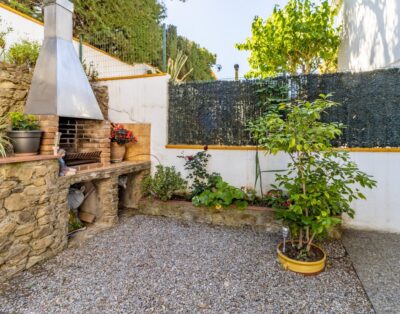 LA COMA 62 – Apartment with patio-garden