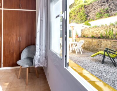 LA COMA 62 – Apartment with patio-garden