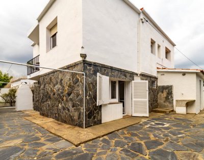 PORT DE LA SELVA 110 – House close to the beach